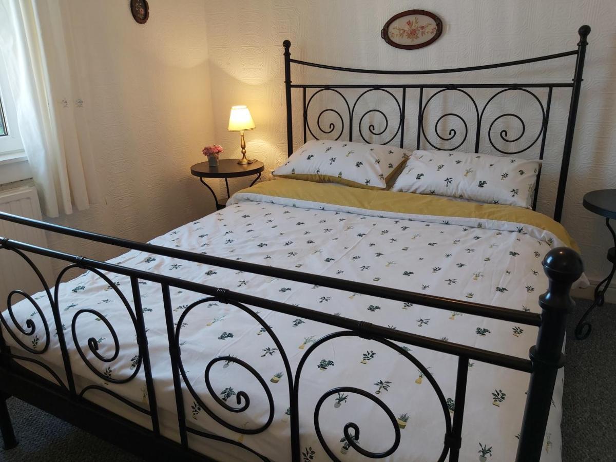 Haig Apartments Кърколди Екстериор снимка